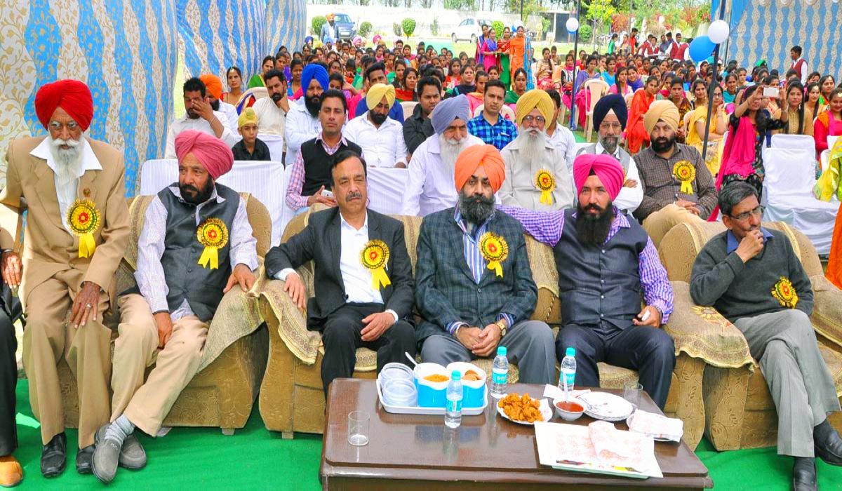 Photo Gallery Developed By Sanjivani Solutions