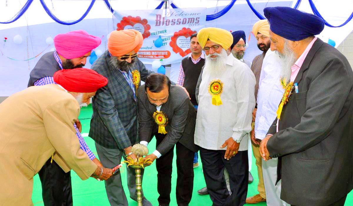 Photo Gallery Developed By Sanjivani Solutions