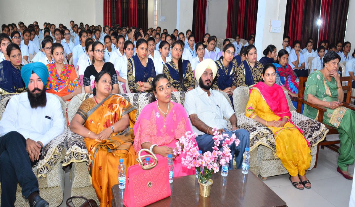 Photo Gallery Developed By Sanjivani Solutions
